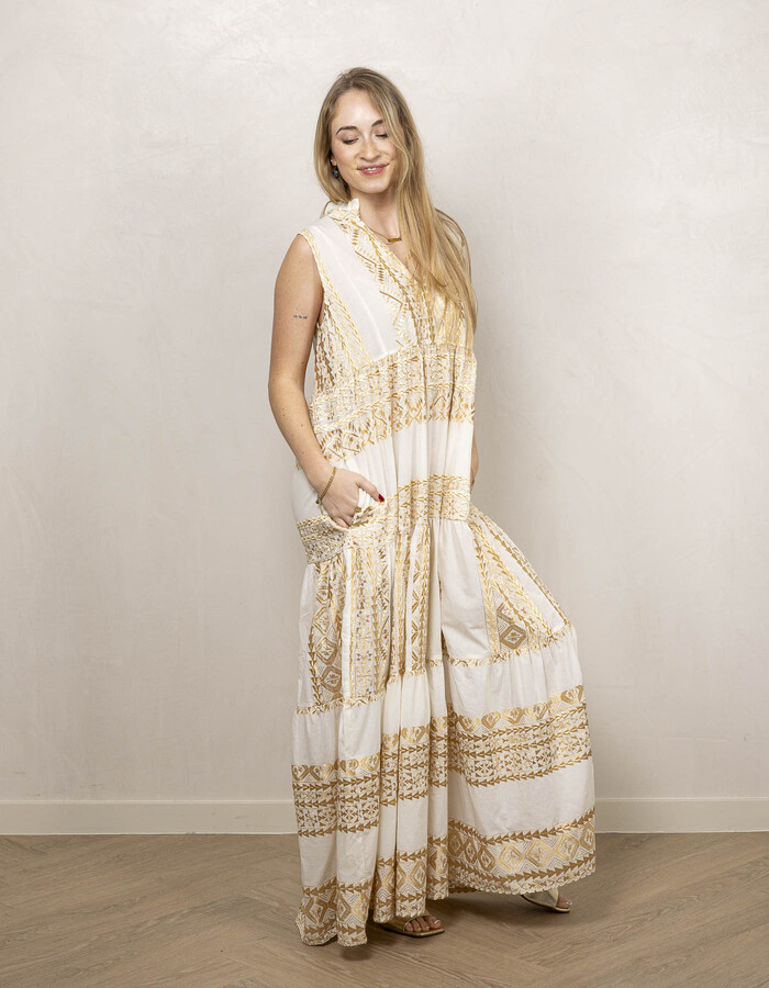 Greek Archaic Kori lang kleed goud