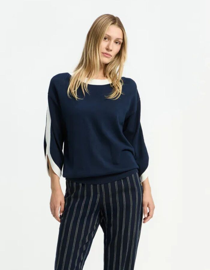 Xandres pull navy