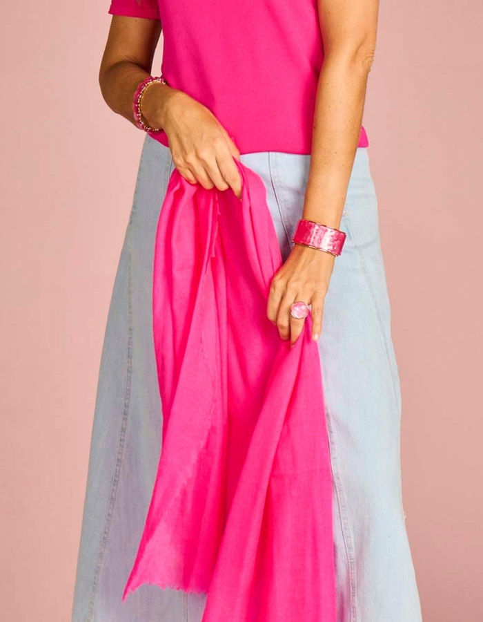 Fuchsia Wollen Sjaal met Franjes