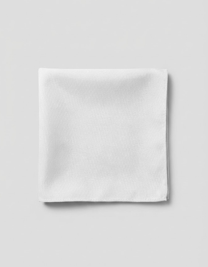 Luxe zijden pochet in wit