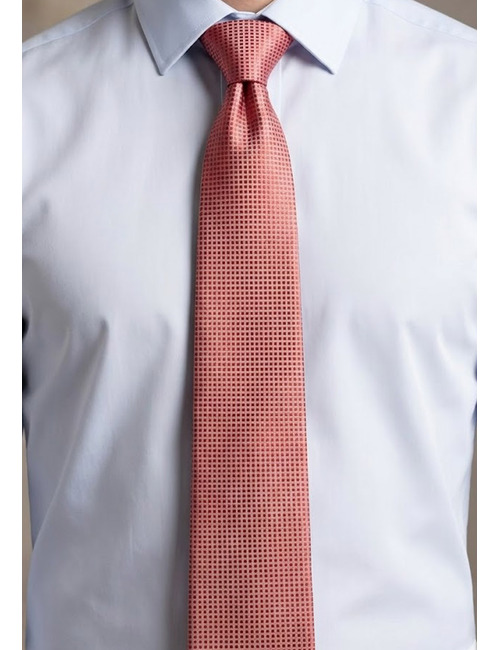 Luxe zijden das met verfijnd dessin in zalmroze