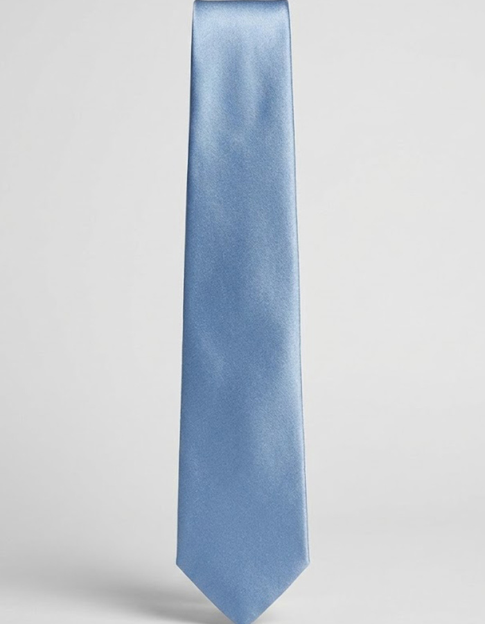 Luxe effen zijden das in lichtblauw