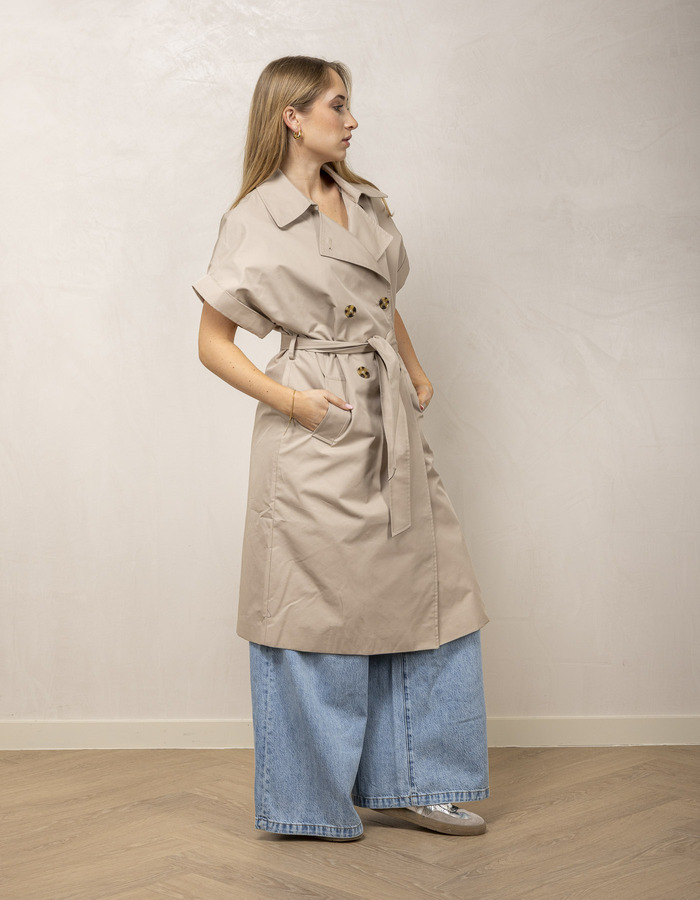 Le Temps Des Cerises jas beige