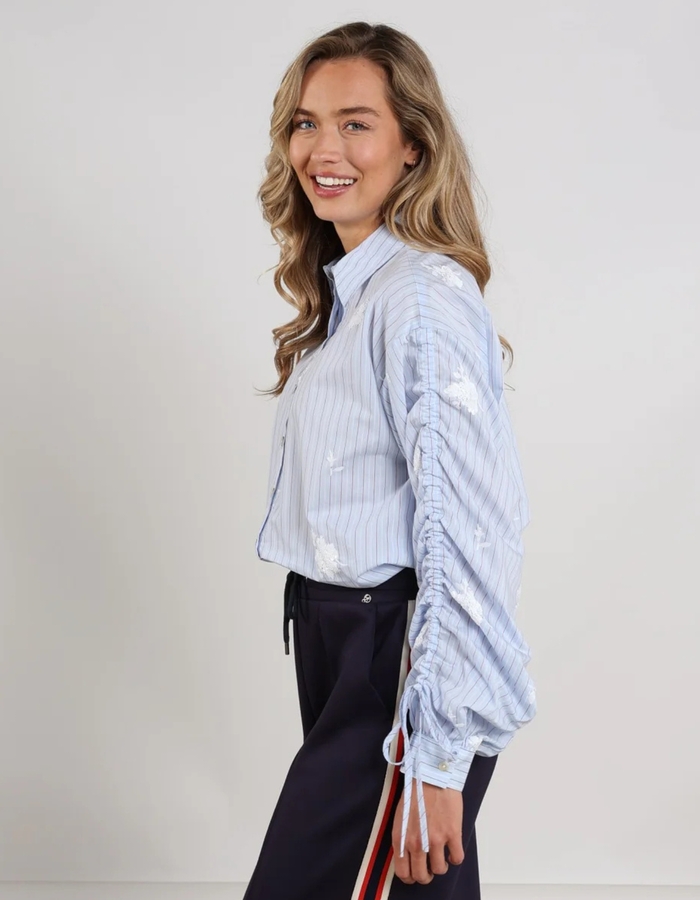 Nukus lange mouw bloes wit