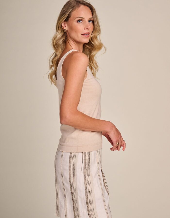 Due Amanti tops beige