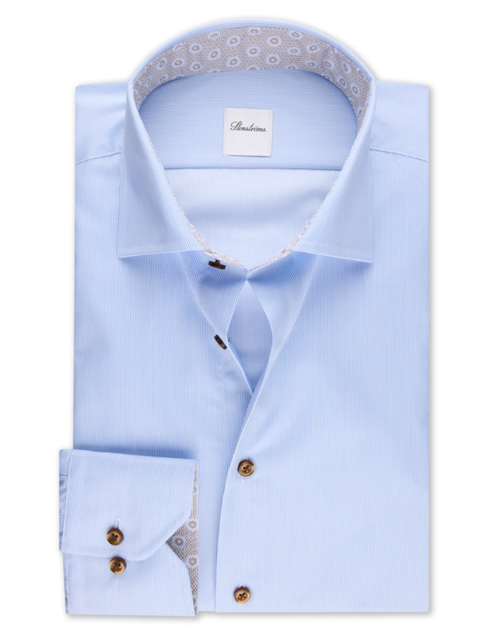 Lichtblauw twill hemd met contrastdetails en regular pasvorm