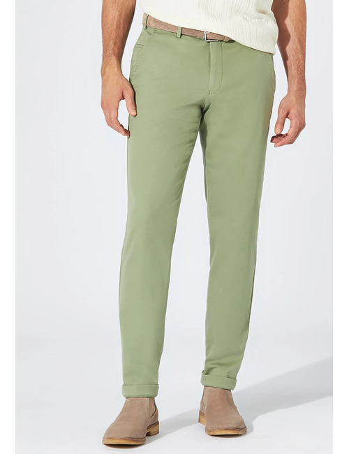 Tourist 2.0 Soft Cotton chino in groen