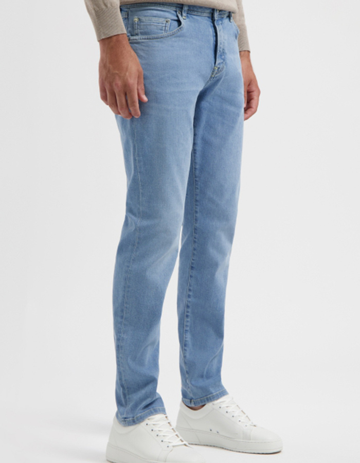 5-Pocket Indigo Denim Slim Fit