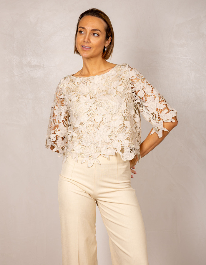 Oscar The Collection tops ecru