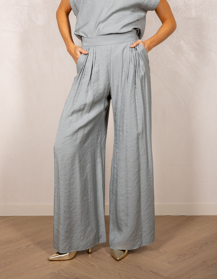 Nxi By Oni Onik geklede broek groen