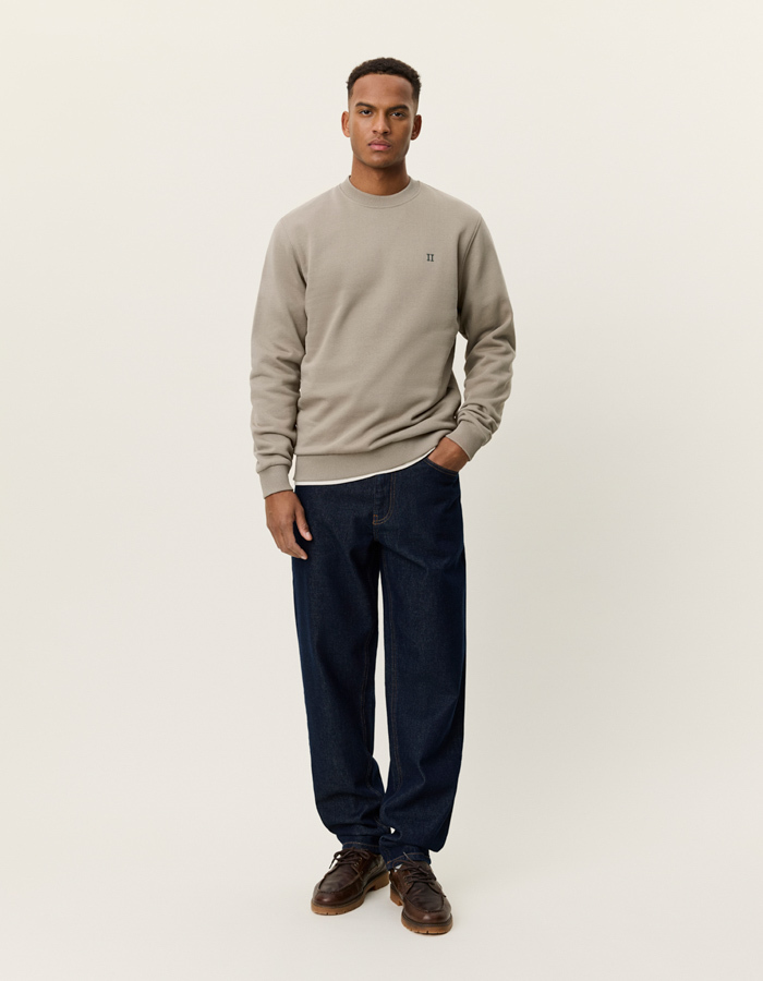 Norregaard sweatshirt in laurel oak sand