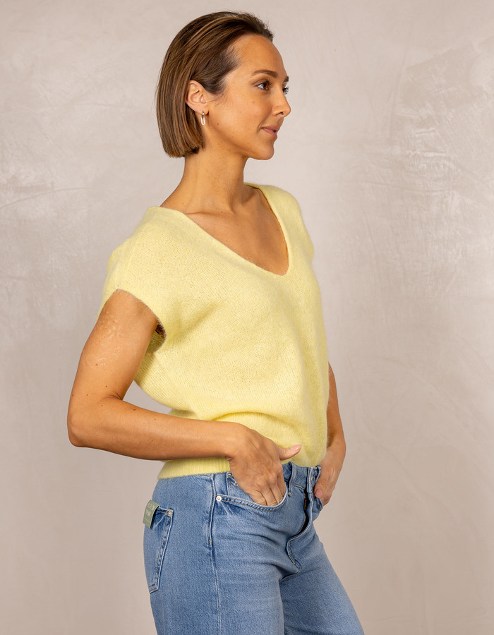 Due Amanti tops geel