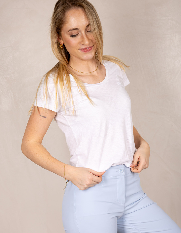 STUDIOS SCOOP NECK TEE