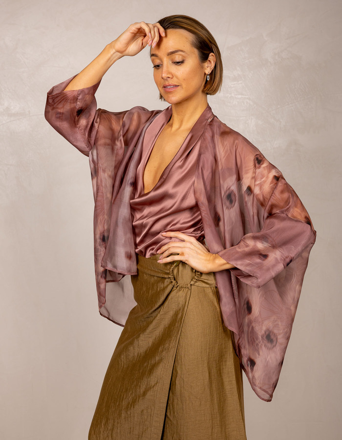 Zijden kimono met florale print