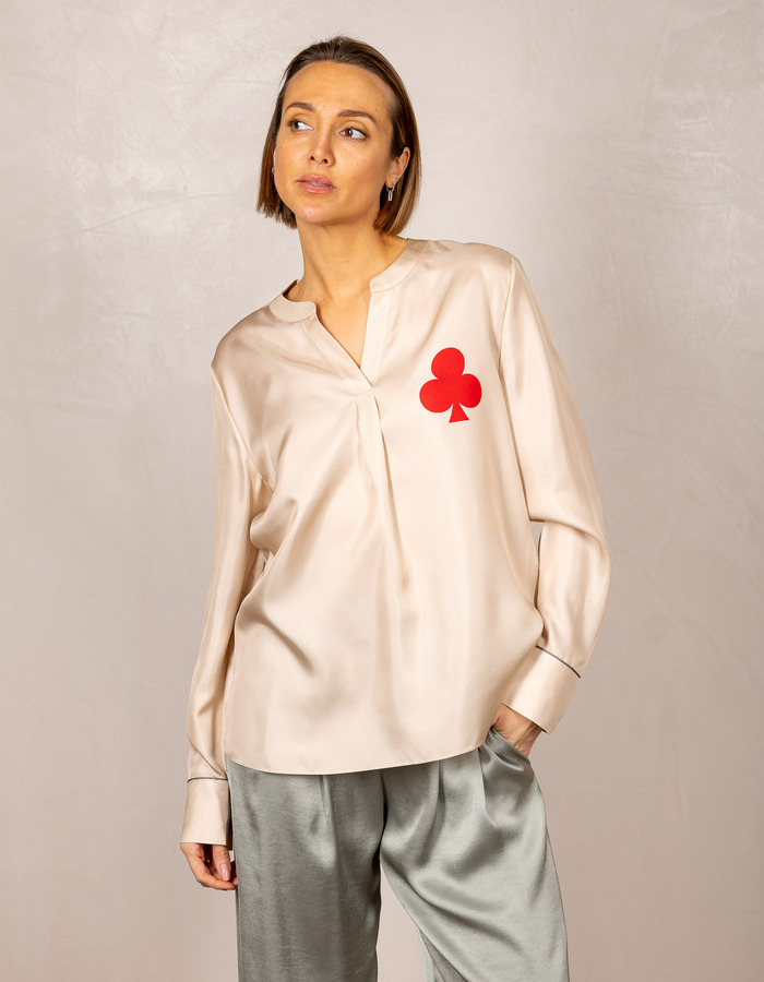 Satijnen blouse met print in ecru