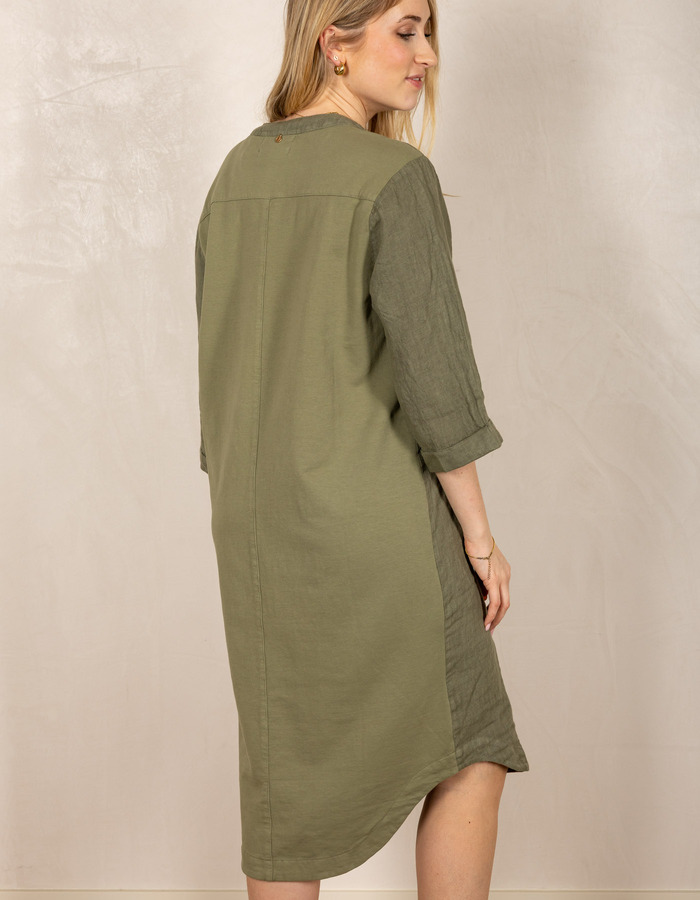 Nukus kort kleed kaki