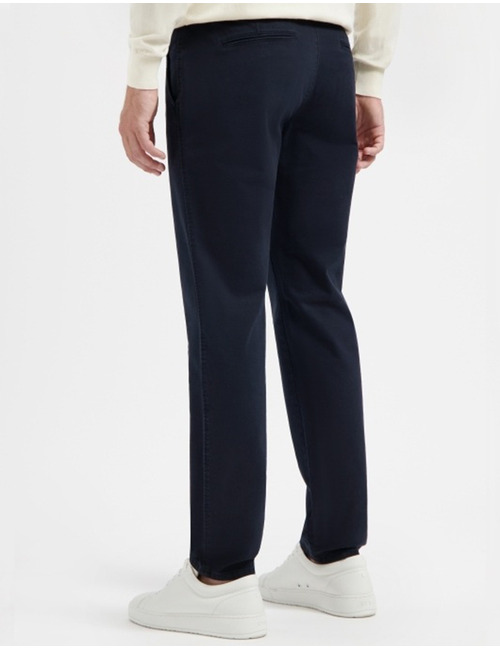 Elegance chino met subtiele dots in navy