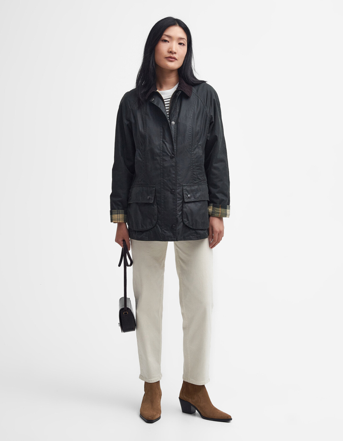 Beadnell wax jacket in sage