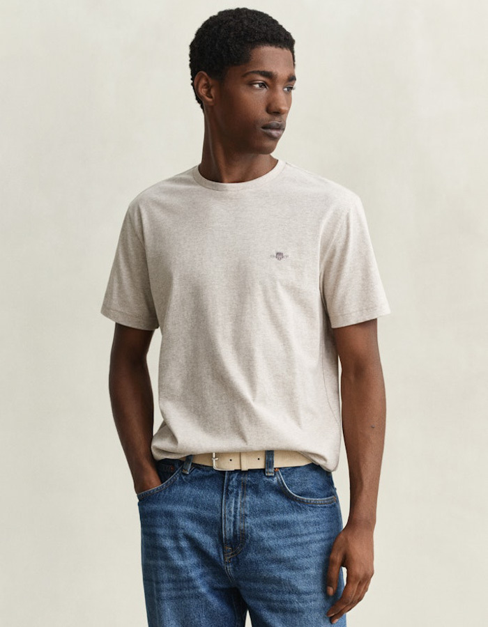 Regular fit T-shirt met geborduurd borstlogo in seed melange