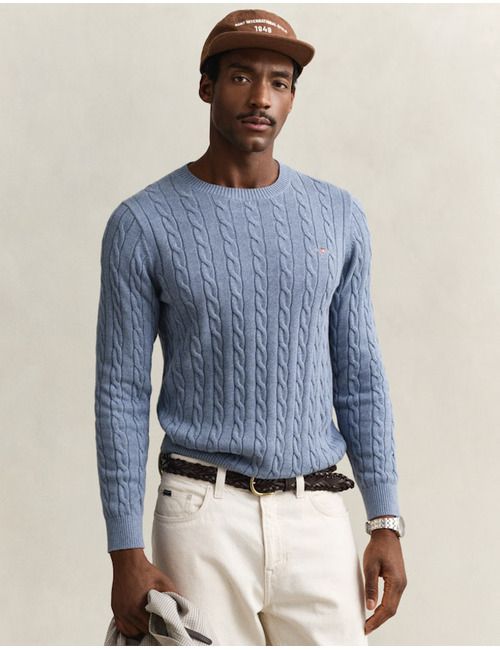 Katoenen kabeltrui met ronde hals in faded denim