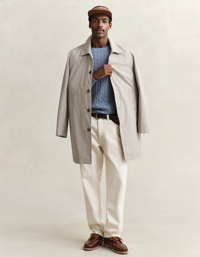 Katoenen kabeltrui met ronde hals in faded denim