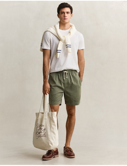 Regular fit sunfaded short met trekkoord in dry herb green