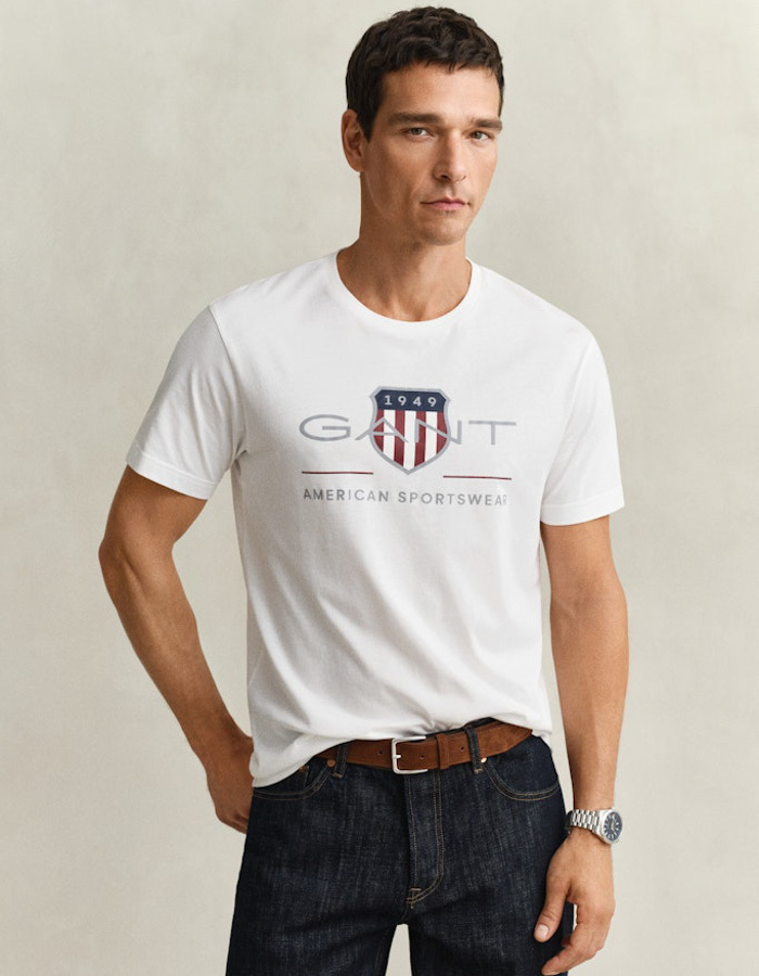 Regular fit T-shirt met archive schildprint in white