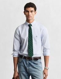 Regular fit poplin hemd met button-down kraag in light blue