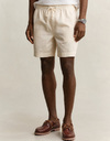 Regular fit sunfaded short met trekkoord in cream