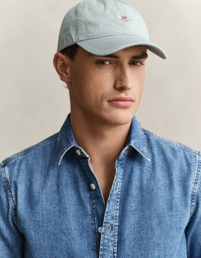 Shield sunfaded cap in washed turquoise