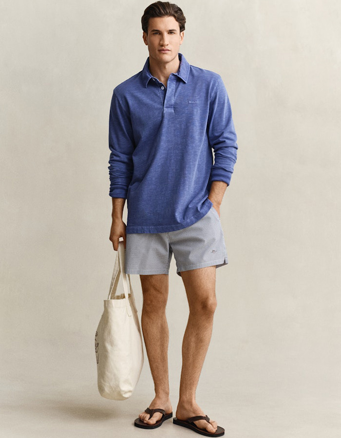 Gestreepte seersucker zwemshort met regular fit in blauw