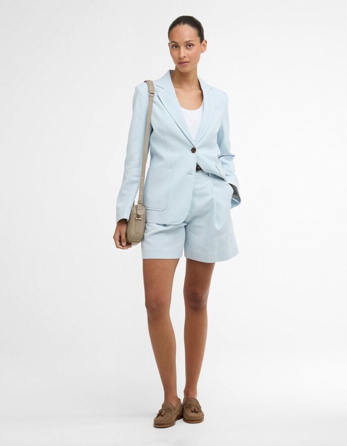 Blauwe bermuda met elegante plooien