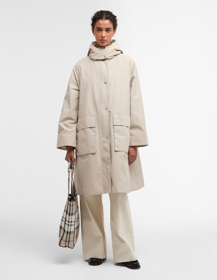 Barbour lange waterdichte jas met kap beige