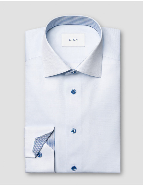 Contemporary fit semi solid signature twill hemd met contrastknopen in blauw