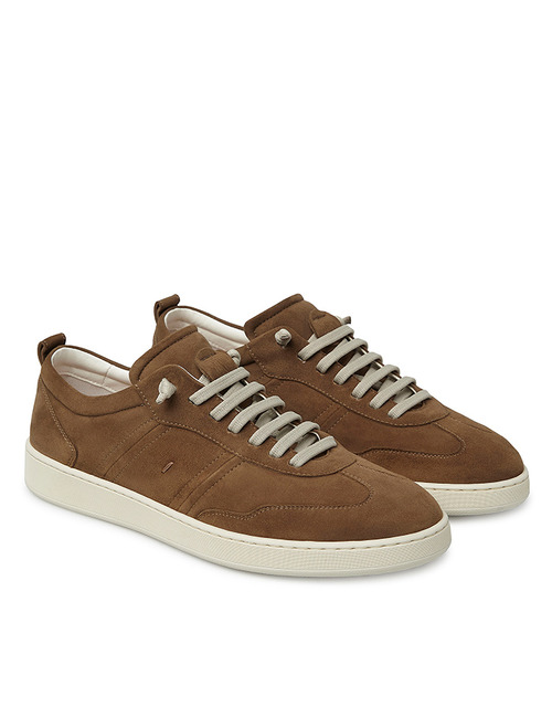 Sneakers in vintage suède met rubberzool in tabacco
