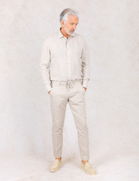 Regular fit linnen hemd met cut away kraag lichtbeige