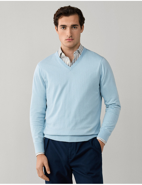 Cotton cashmere V-hals trui in regular fit 