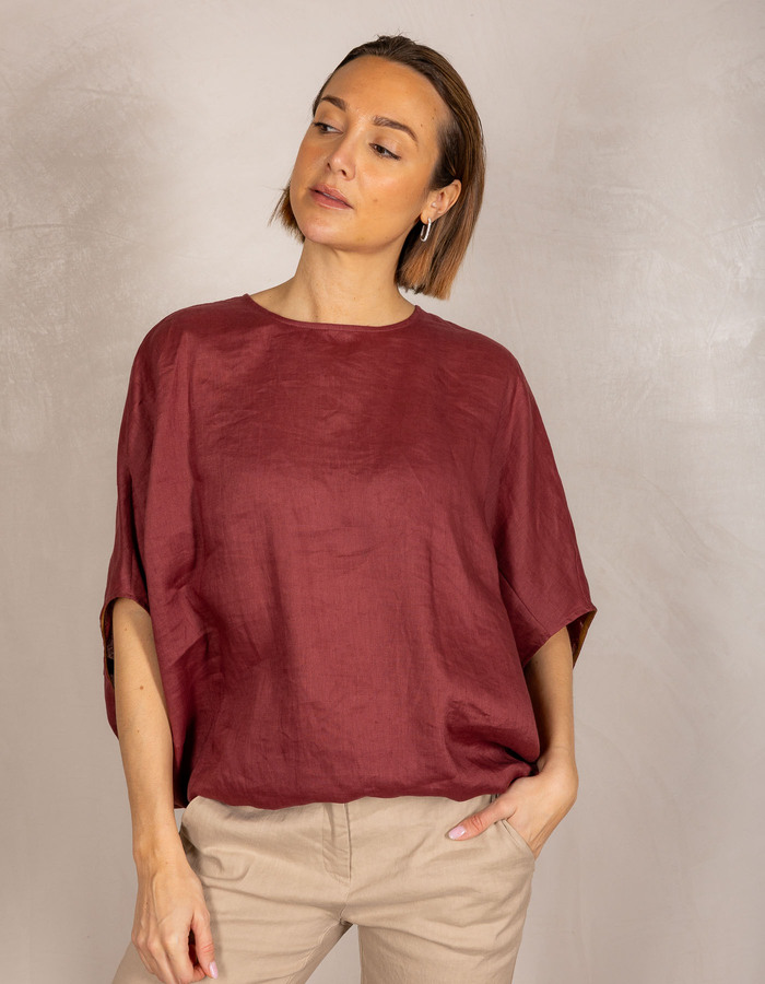 Otto D'ame tops bordeaux