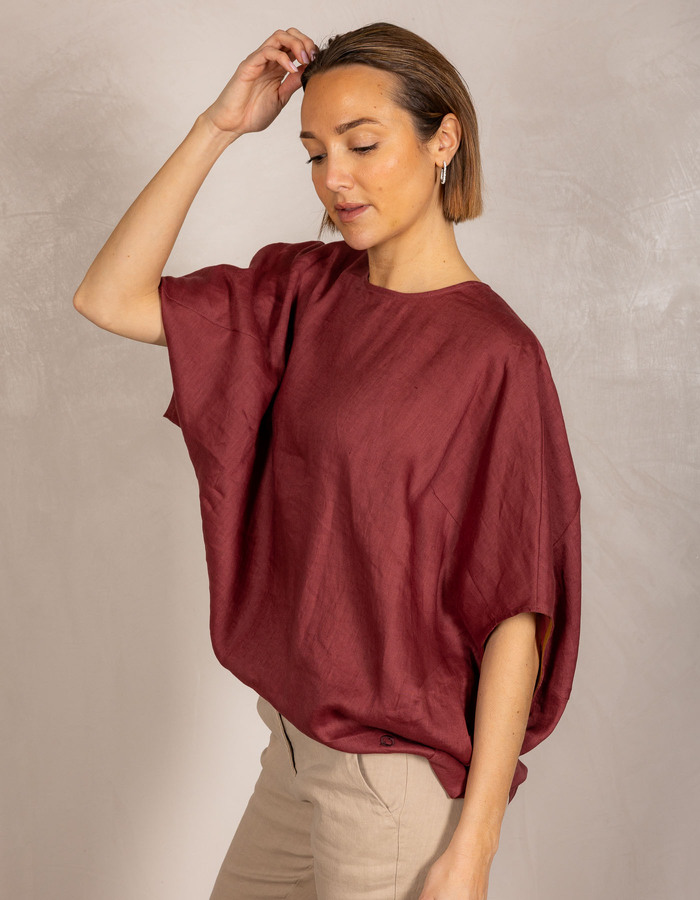 Otto D'ame tops bordeaux