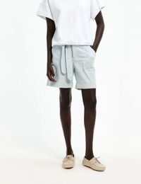 PAIGIE - Gestreepte short met bindceintuur en elastische taille