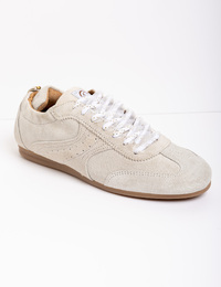 June Haylee - sneakers in suède met organza veters