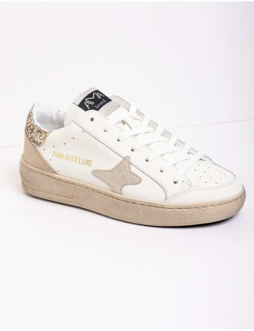 Ama Brand sneaker ecru