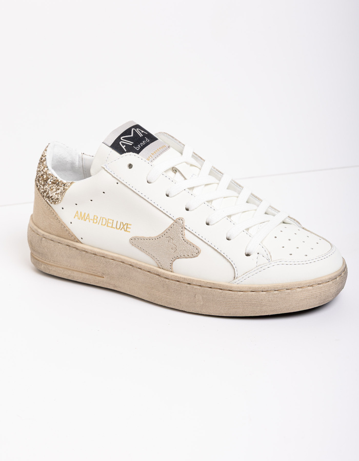 Ama Brand sneaker ecru