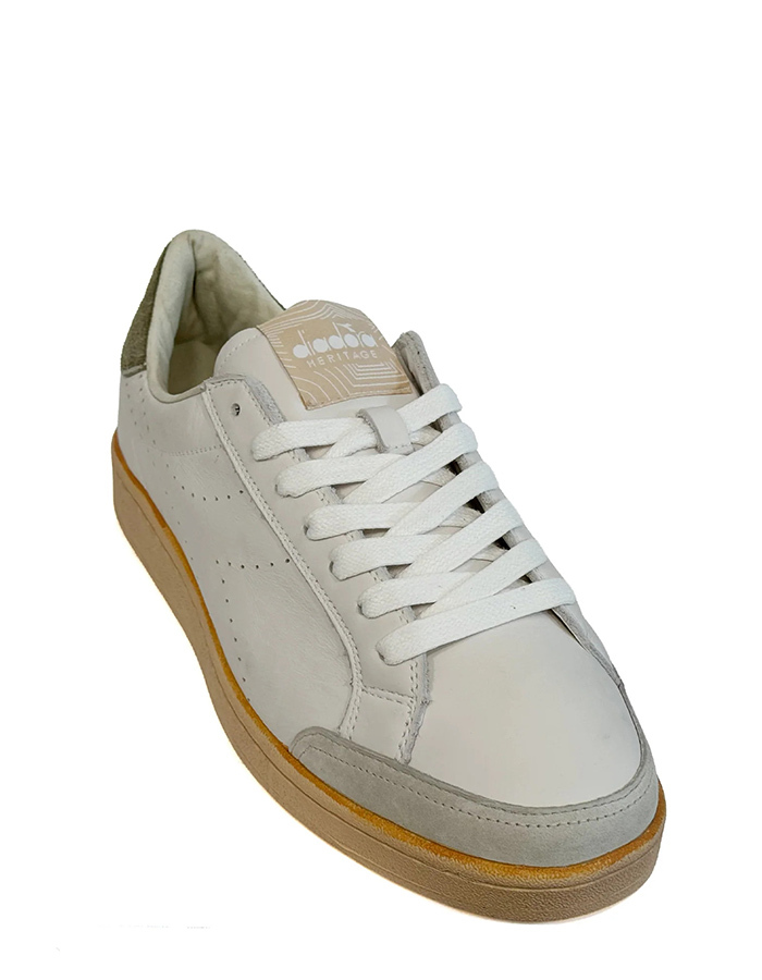 Prestige Plain Used sneaker in leer met suède details kiwi green