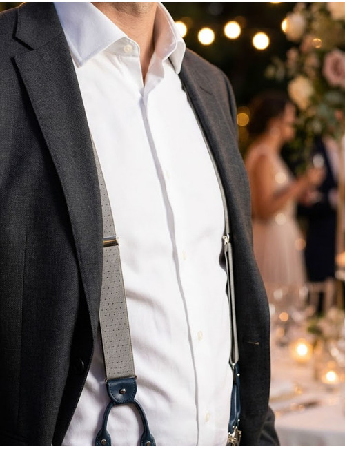 Bretellen microdessin lichtgrijs met blauw leder