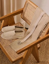 Knokke gevlochten stretchriem suède gespikkeld beige