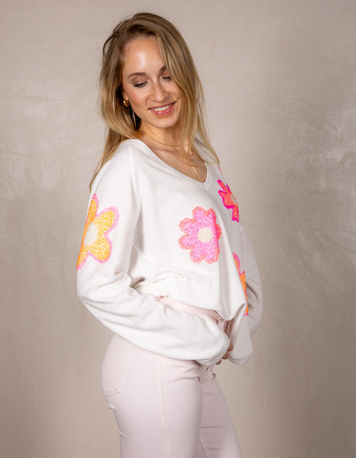Grace sweater wit