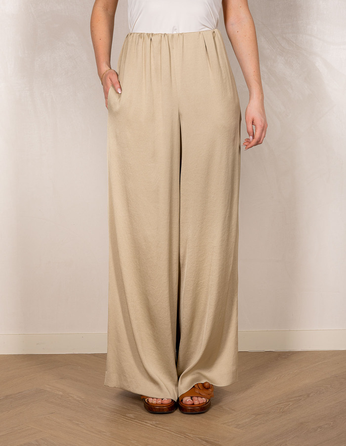 Tweezer - satijnen broek met wijde pijpen