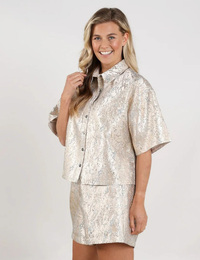Leena - Blouse met driekwartmouwen en elegante pasvorm in goud en cloudy tint