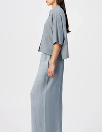 Yarik -  linnen overhemdblouse met oversized pasvorm